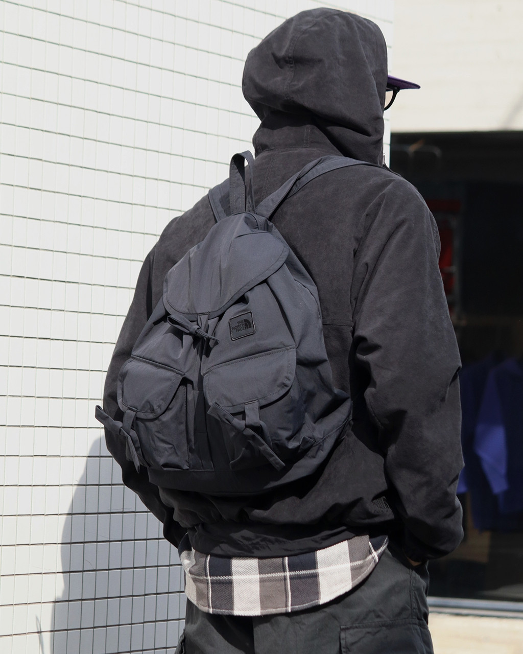 春夏新款户外双肩背包大容量多袋