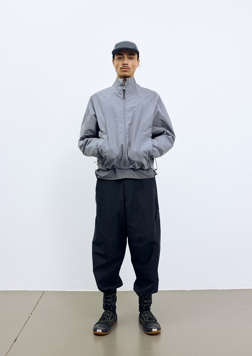 秋冬0系列防撕布流线拉链夹克