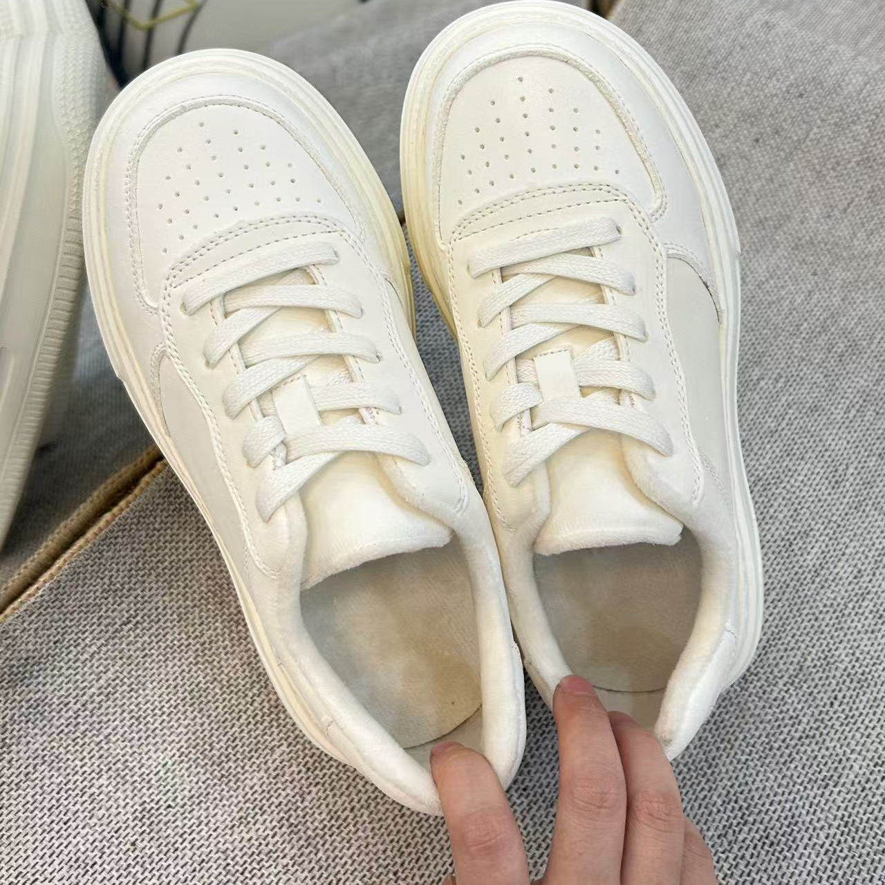 【支持退换】2025冬季新款加绒头层马皮百搭小白鞋18-669MP 12.19,女鞋,休闲板鞋,淘宝优惠券,粉丝福利购,淘宝优惠卷