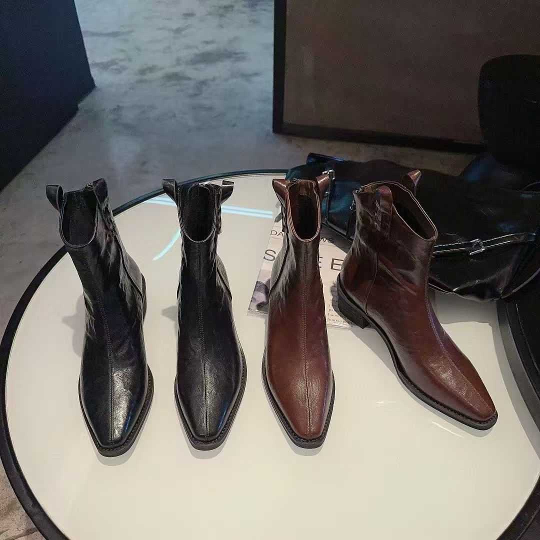 【支持退换】2025新款冬季复古褶皱粗跟V口尖头靴25119-1  10.27