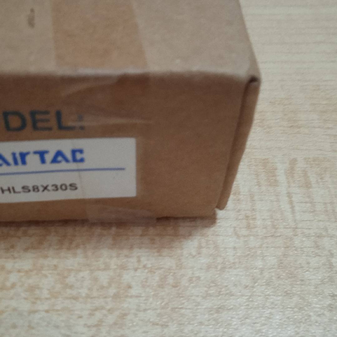 议价亚德客气缸HLS8X30S  1个