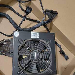 议价航嘉HYPER650G全模组,额定650瓦电源,成色