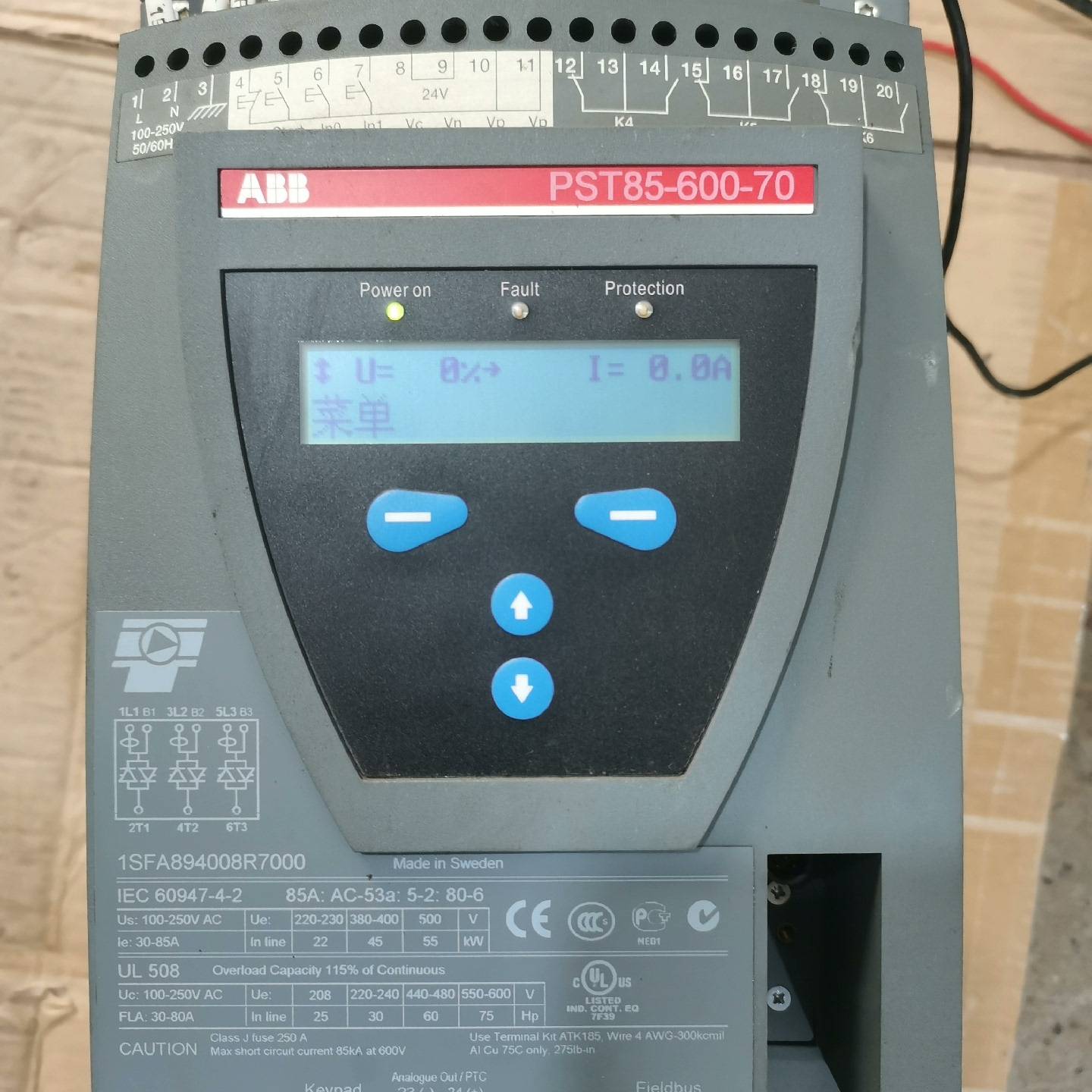 议价ABB软启动器  PST85-600-70  1SFA894