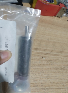原装全新液压缓冲器A1037D,NXT 二代M3/M6切刀座缓冲器现货供应。