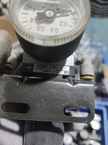 原装二手拆机SMC调压阀AR2000-01BG-R成色新价格优