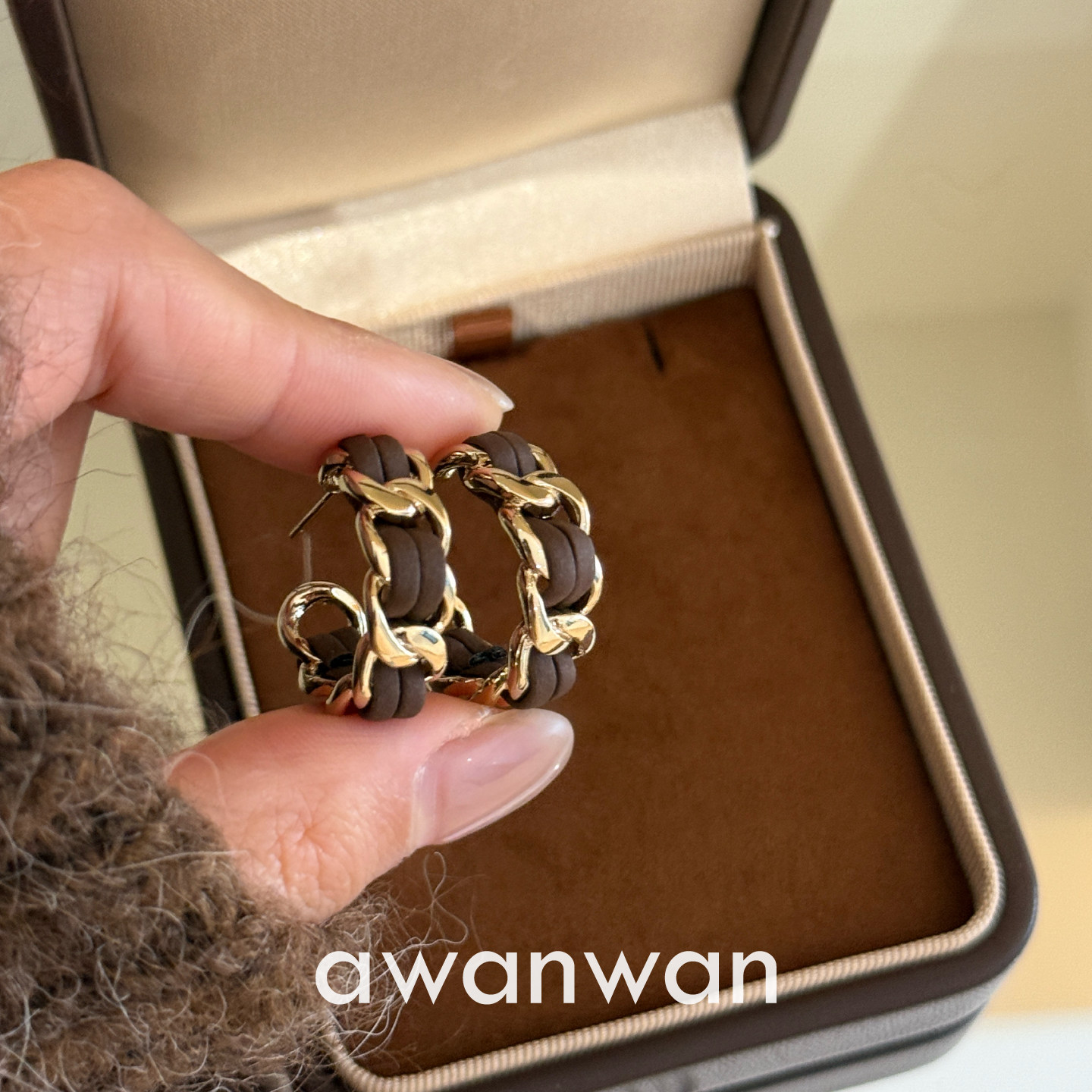 阿婉Wan 复古气质金属皮革链条耳圈简约时尚大气时髦耳环气质耳饰