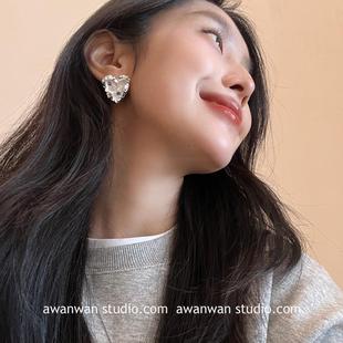 阿婉Wan 重工冷淡风彩锆爱心耳钉高级感夸张时髦气质小众耳环