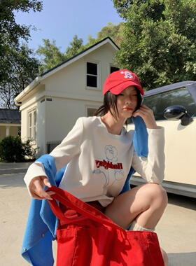 铅笔莓莓【02.09/20:00新品】限时前3天到手6折！红色英文刺绣T恤