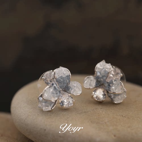 yoyr立体碎冰小兰花耳钉