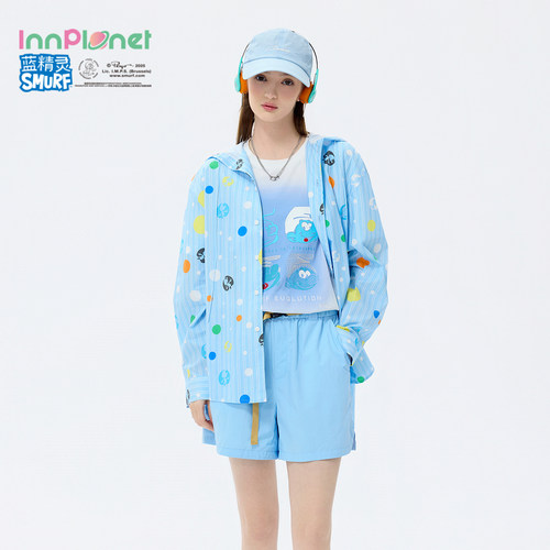 innplanet26夏新款蓝精灵联名柔性机能风全棉连帽衬衫印花外套女