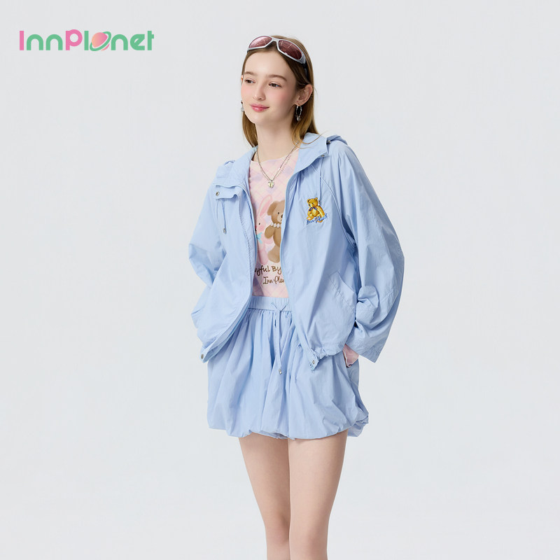 innplanet26夏季新款都市少女风浅蓝色小熊刺绣薄款连帽外套女