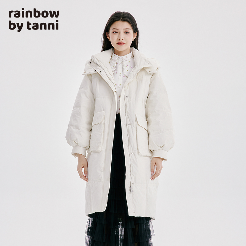 rainbow纯白保暖羽绒服