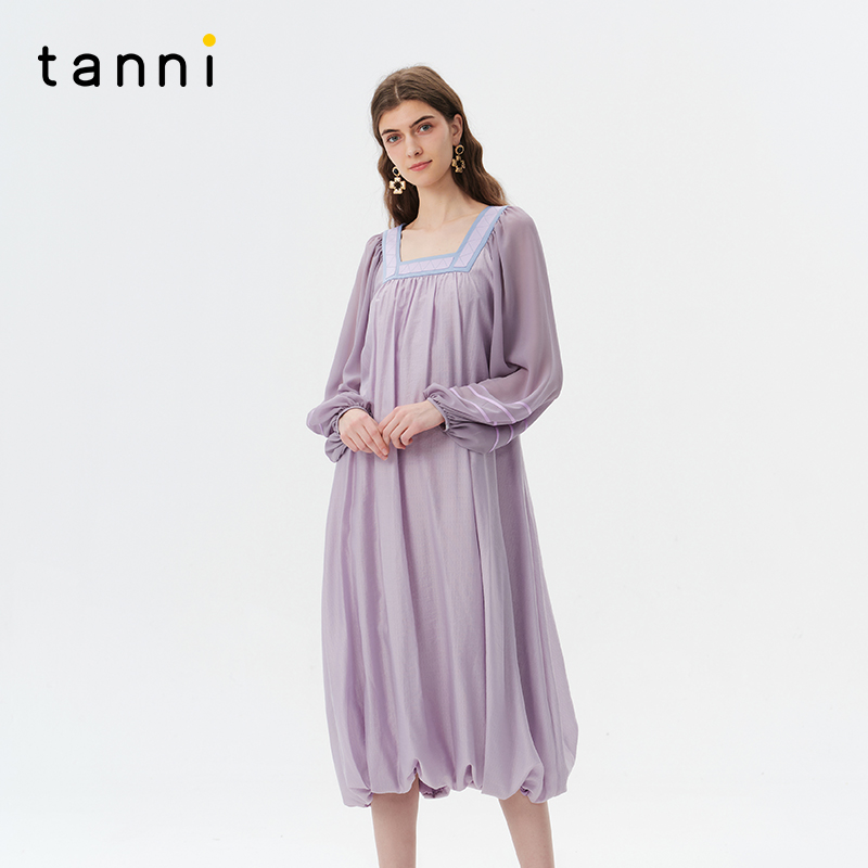 tanni方领花苞宽松显瘦连衣裙