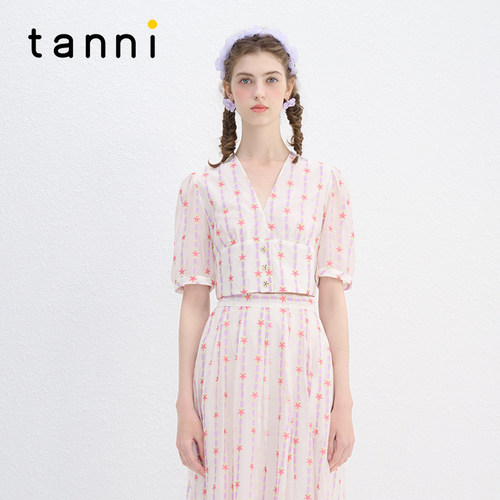 tanni度假风优雅条纹短款上衣