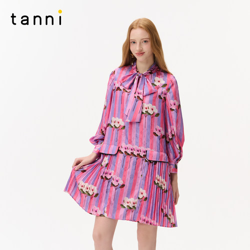 tanni新款浪漫复古少女风压褶系带印花衬衫连衣裙女TO31DR026A