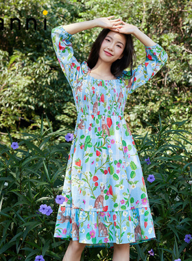 tanni新款度假休闲X版方领司马克设计连衣裙TM11DR033A