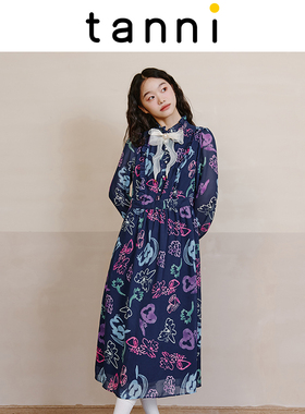 tanni商场同款复古印花修身荷叶领淑女气质长款连衣裙TL31DR044A