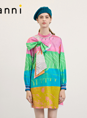 tanni新款休闲感个性印花蝴蝶结中长款连衣裙TM31DR015A