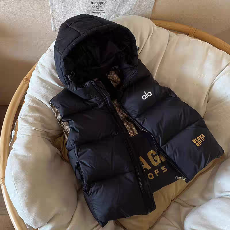 奥莱新款儿童羽绒马甲男童女童连帽短款2025秋冬新款黑金保暖背心,童装/婴儿装/亲子装,羽绒马甲,淘宝优惠券,粉丝福利购,淘宝优惠卷