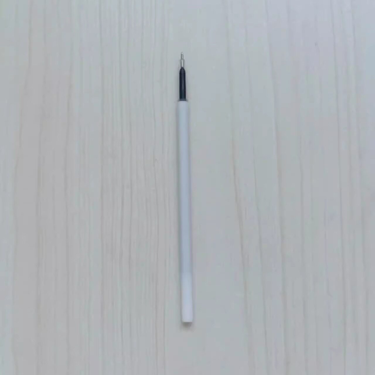 得力中性笔芯长11cm 0.38mm细笔芯适用于小米白色塑料按动签字笔