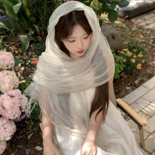 吴皮皮 仙系高级感欧根纱披肩女外搭轻盈通透丝巾系脖围巾薄款