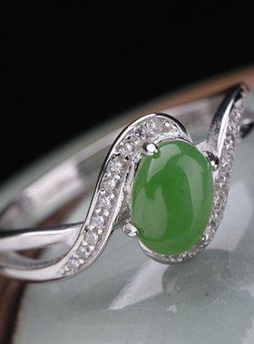 承悦显手好看碧玉戒指苹果绿玉石