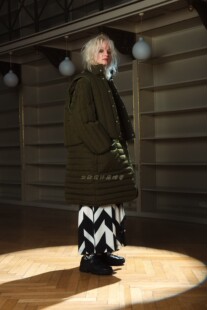 丹麦设计潮牌Henrik Vibskov 秋冬Round可脱卸背心两穿棉衣外套