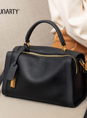 女款包包2025新款小众高级感通勤女包真皮手提波士顿枕头包斜挎包