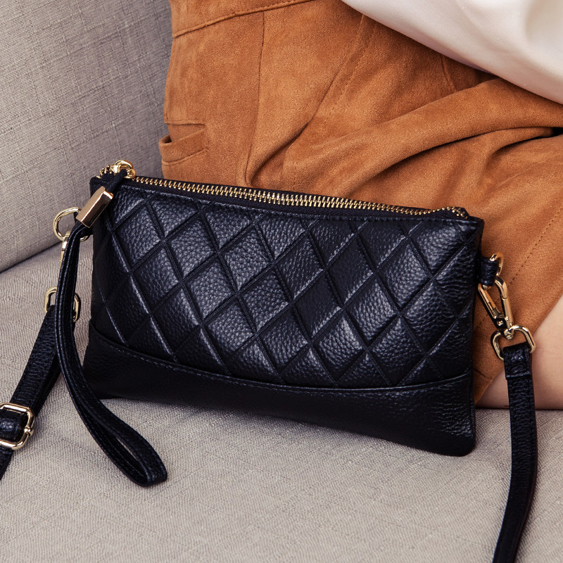 轻便小包包2025新款潮时尚百搭菱格手拿包女士真皮迷你单肩斜挎包,箱包皮具/热销女包/男包,手拿包,淘宝优惠券,粉丝福利购,淘宝优惠卷