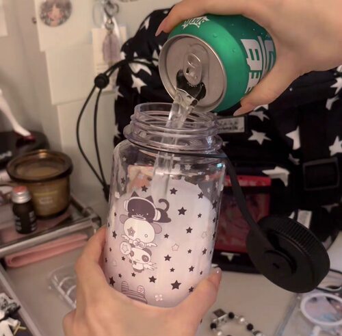 人类咸果酱原创设计可爱插画师大容量星星水杯户外运动水壶1000ml