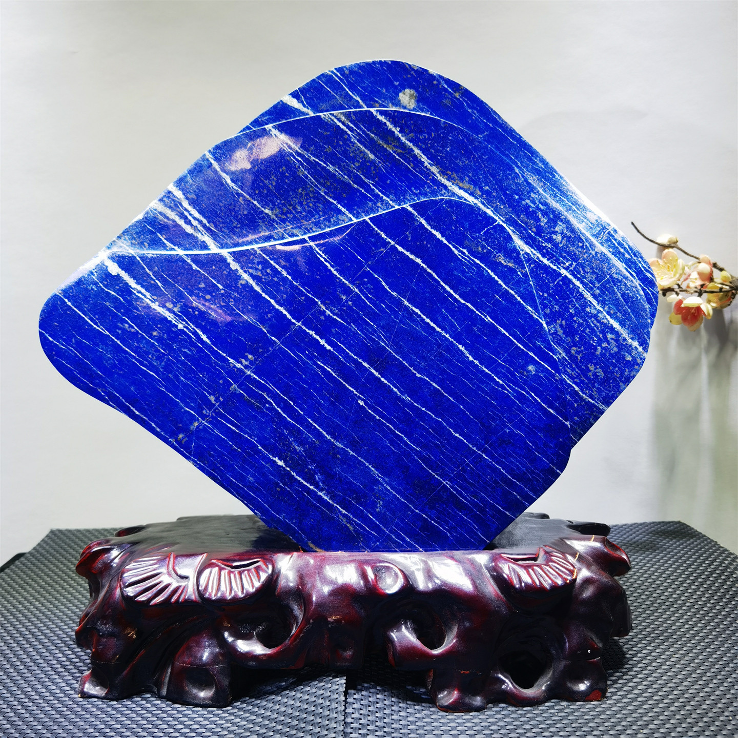 纯天然青金石原石摆件 蓝色宝石观赏石奇石收藏 家居办公桌面摆件