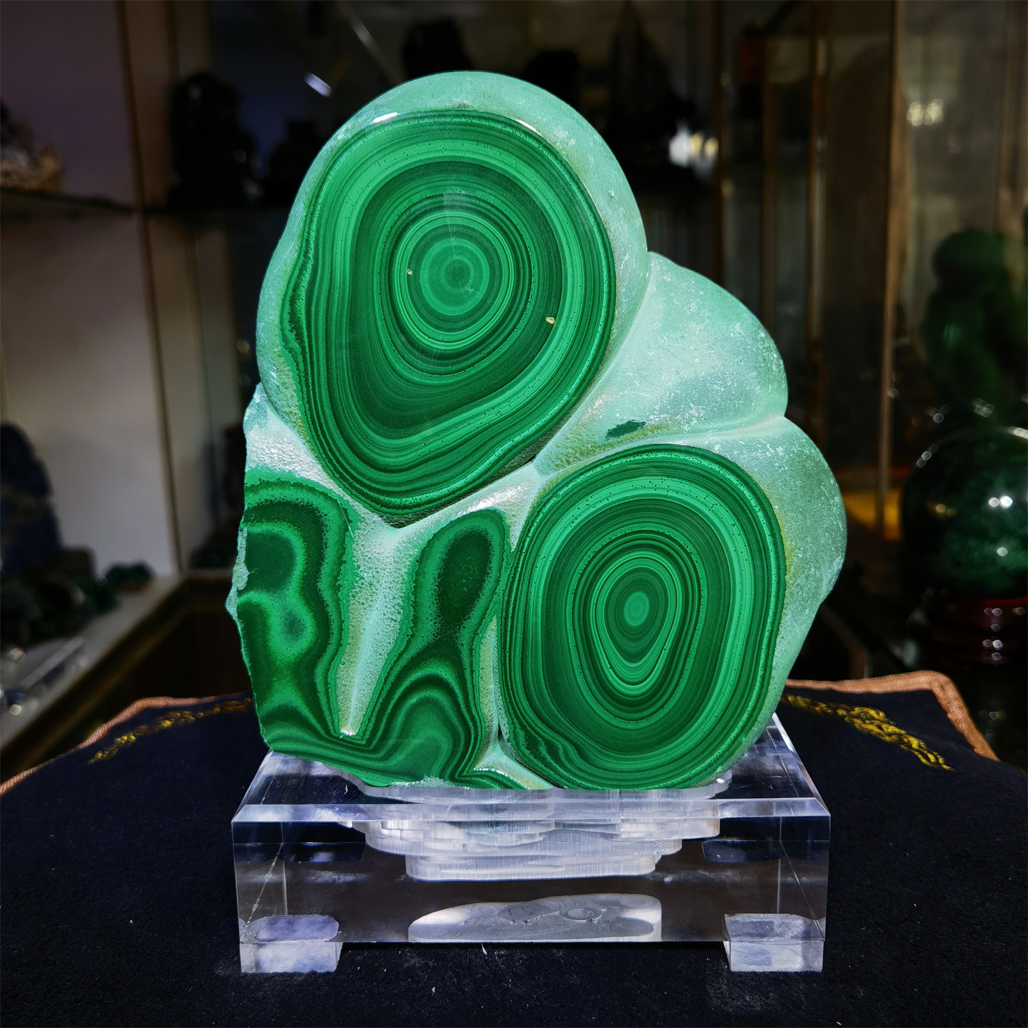 纯天然孔雀石原石摆件观赏奇石客厅玄关装饰收藏矿石教学研究标本