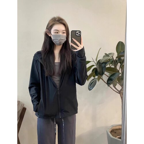 黑色宽松冰丝防晒衣女款夏季轻薄透气开衫冰丝凉感防晒服连帽外套