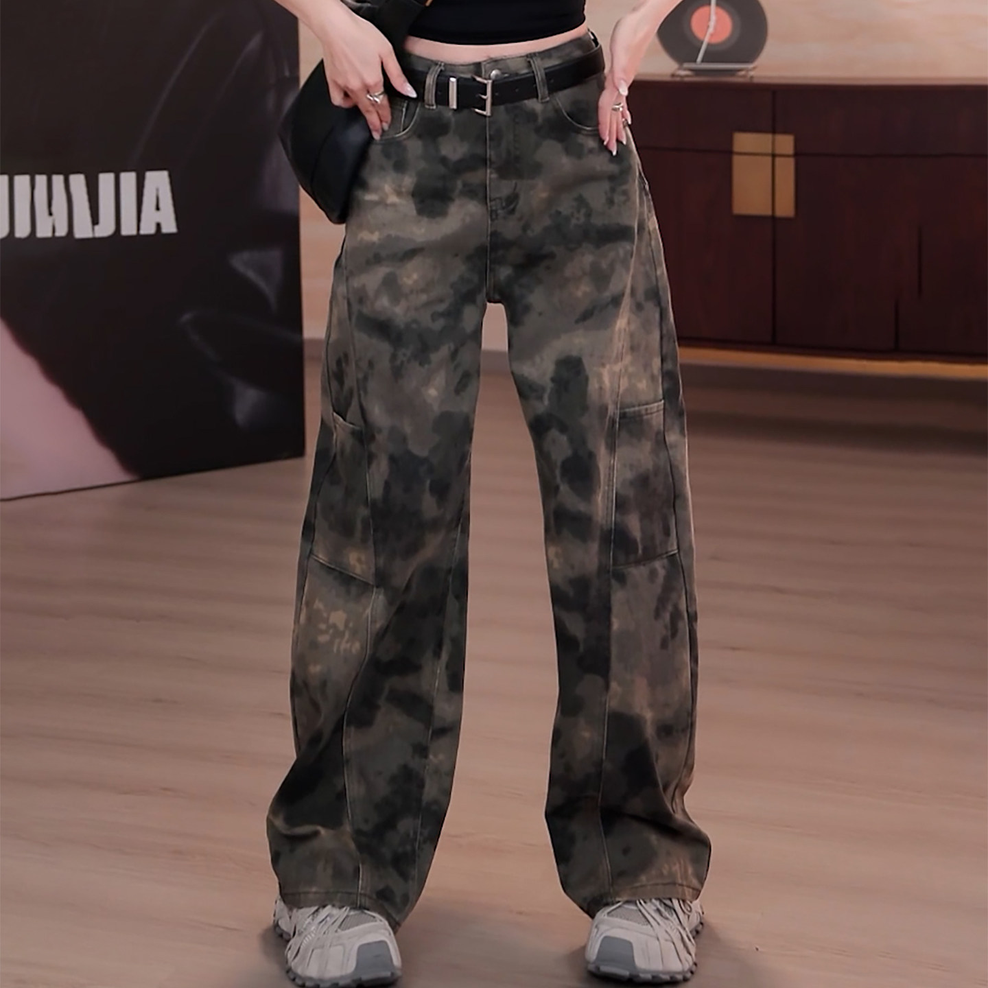Ader迷彩休闲裤女2026夏季新款时尚做旧扎染遮肉显瘦工装风阔腿裤
