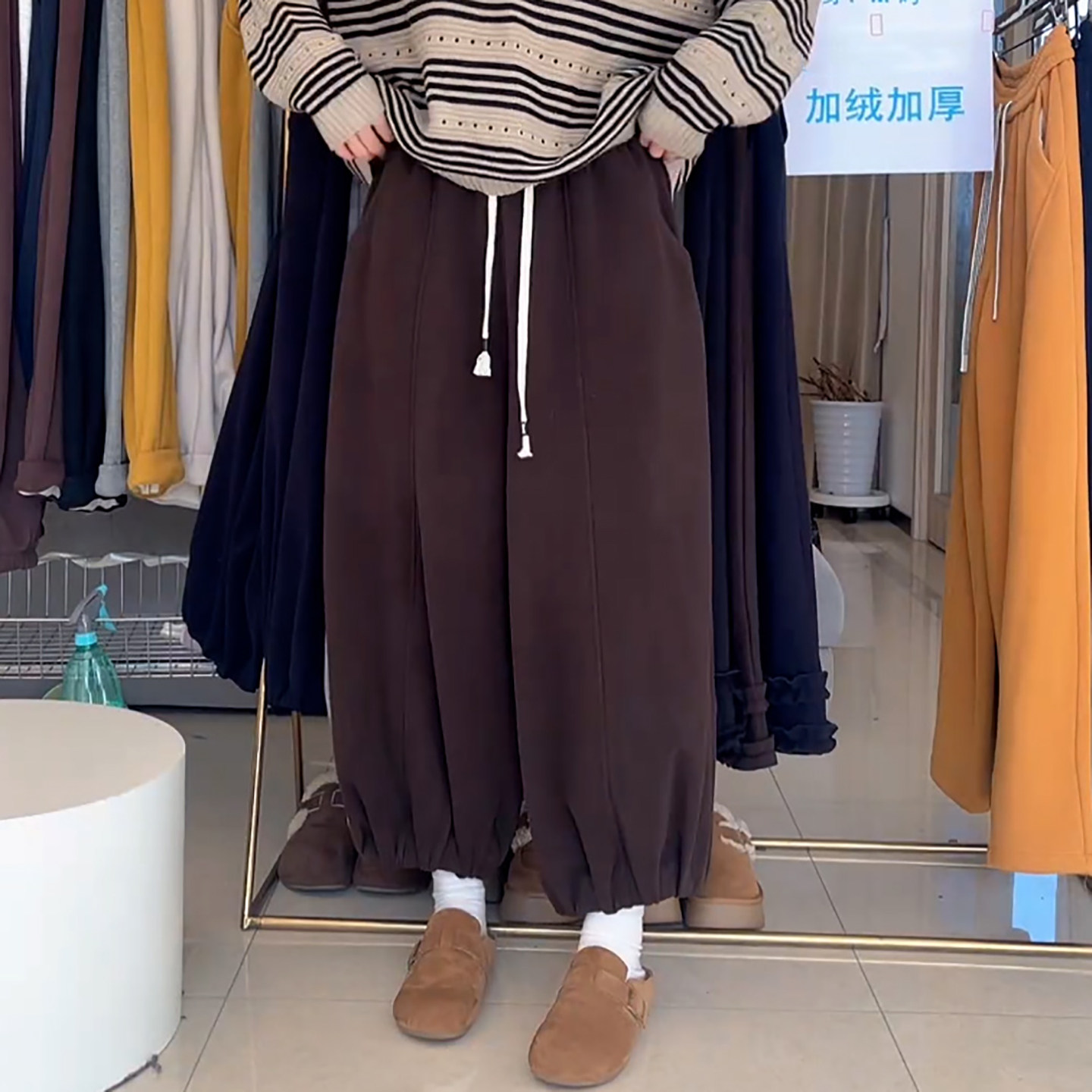 咖啡色加绒加厚百搭九分休闲裤