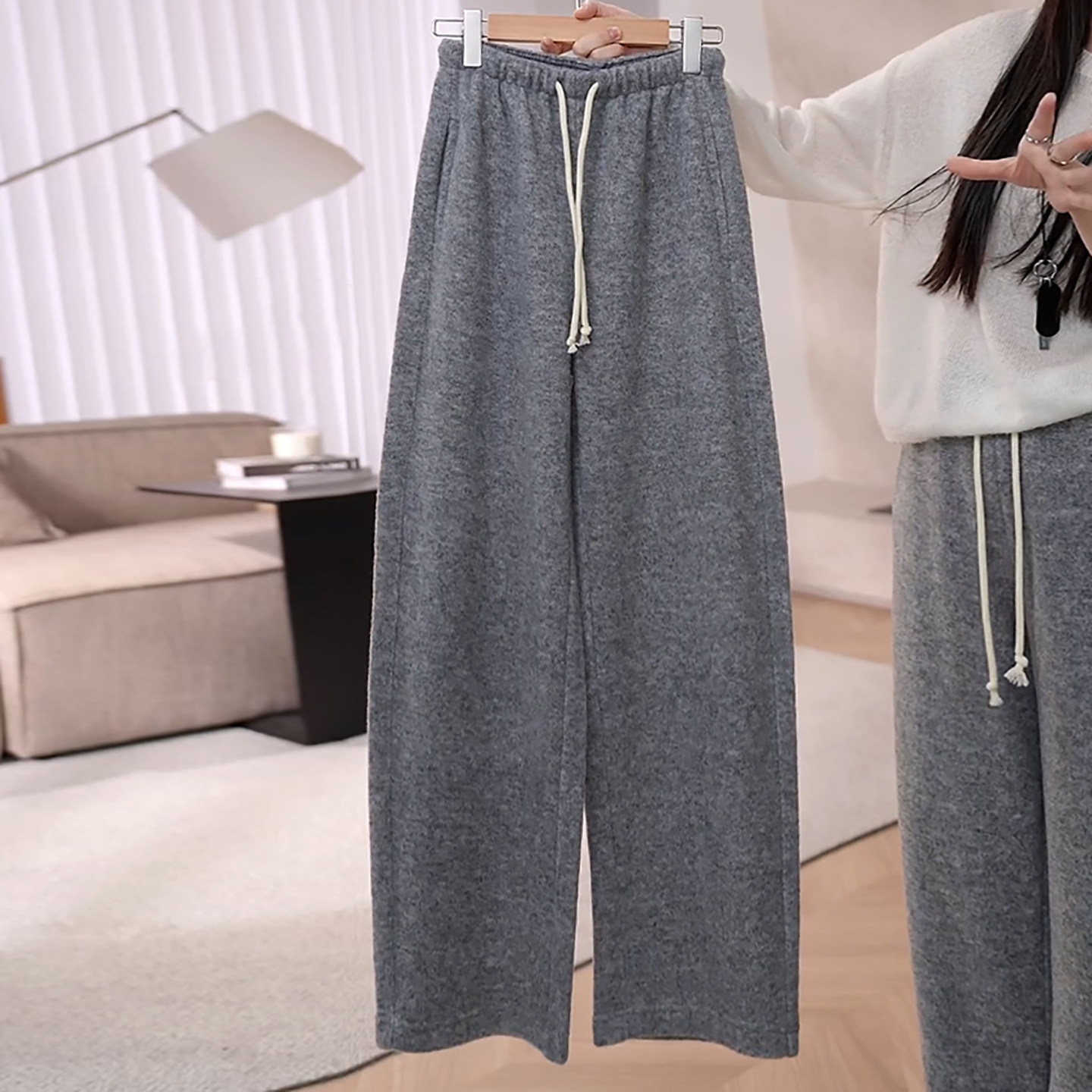 Ader松紧腰抽绳休闲裤女2026春季新款宽松阔腿垂感百搭显瘦弯刀裤,女装/女士精品,大码裤装,淘宝优惠券,粉丝福利购,淘宝优惠卷