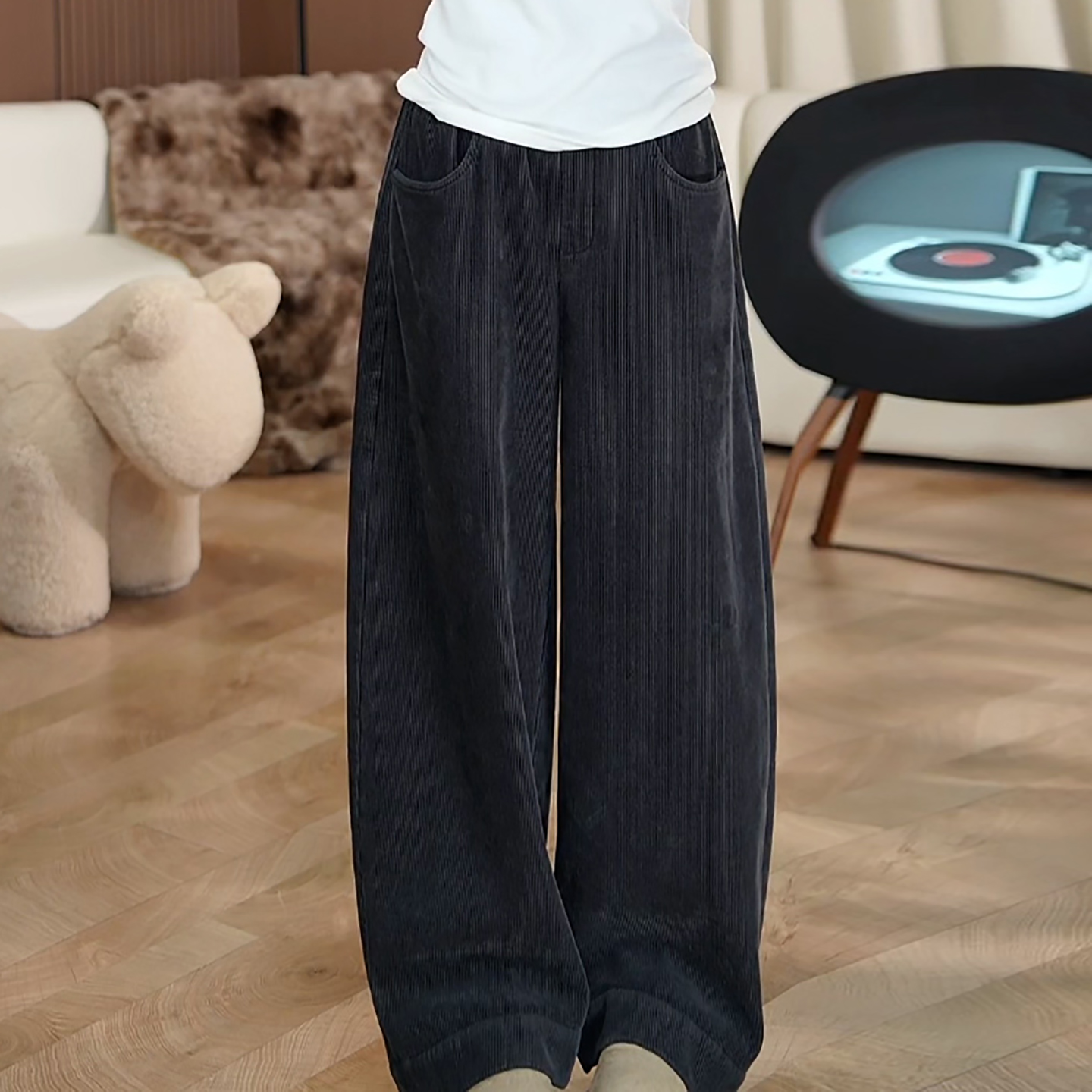 加绒加厚复古灯芯绒阔腿弯刀裤
