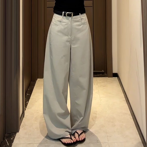 时尚简约通勤百搭立体裁剪镰刀裤