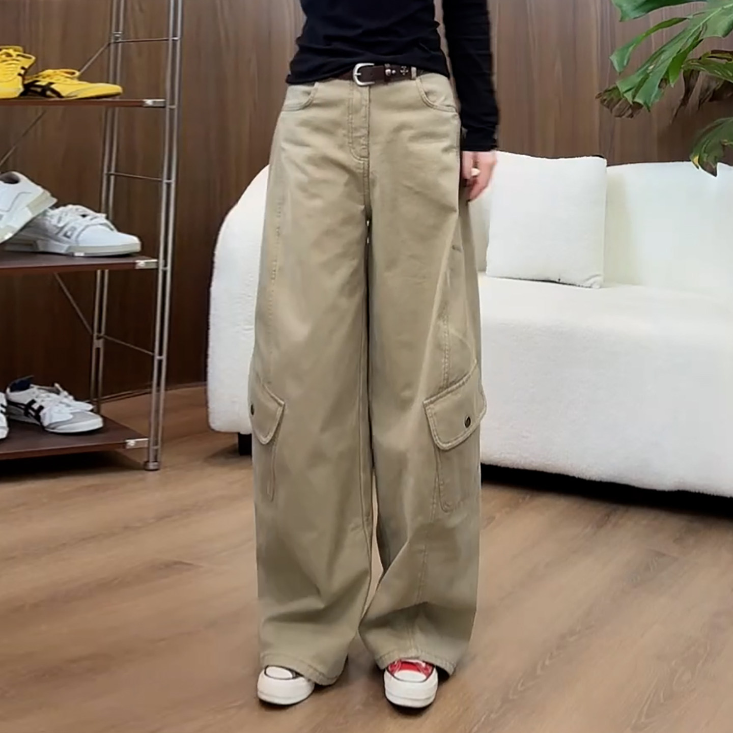 Ader卡其色美式复古风工装裤女2026秋冬新款薄绒个性百搭阔腿长裤