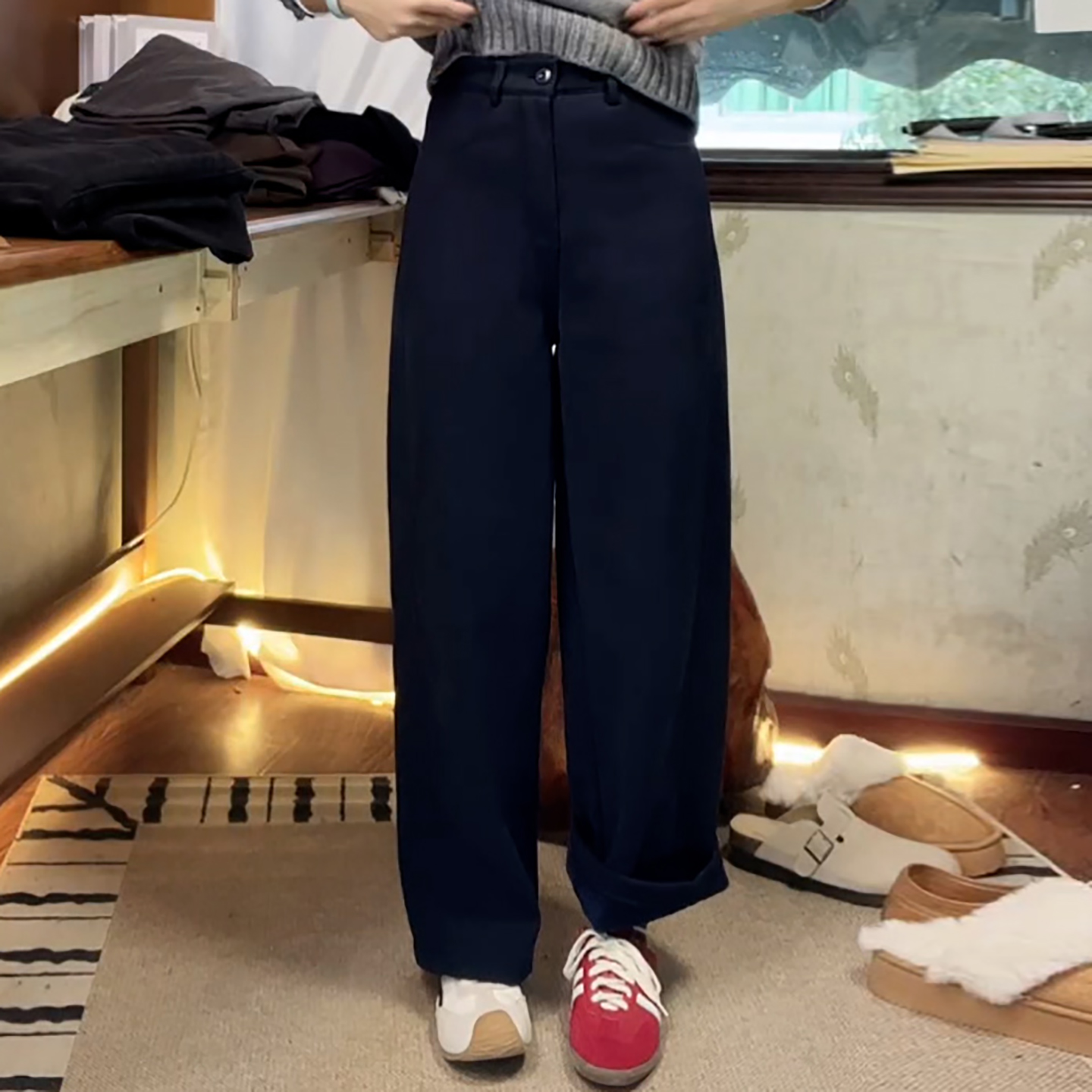 高腰宽松窄版直筒加绒加厚牛仔裤