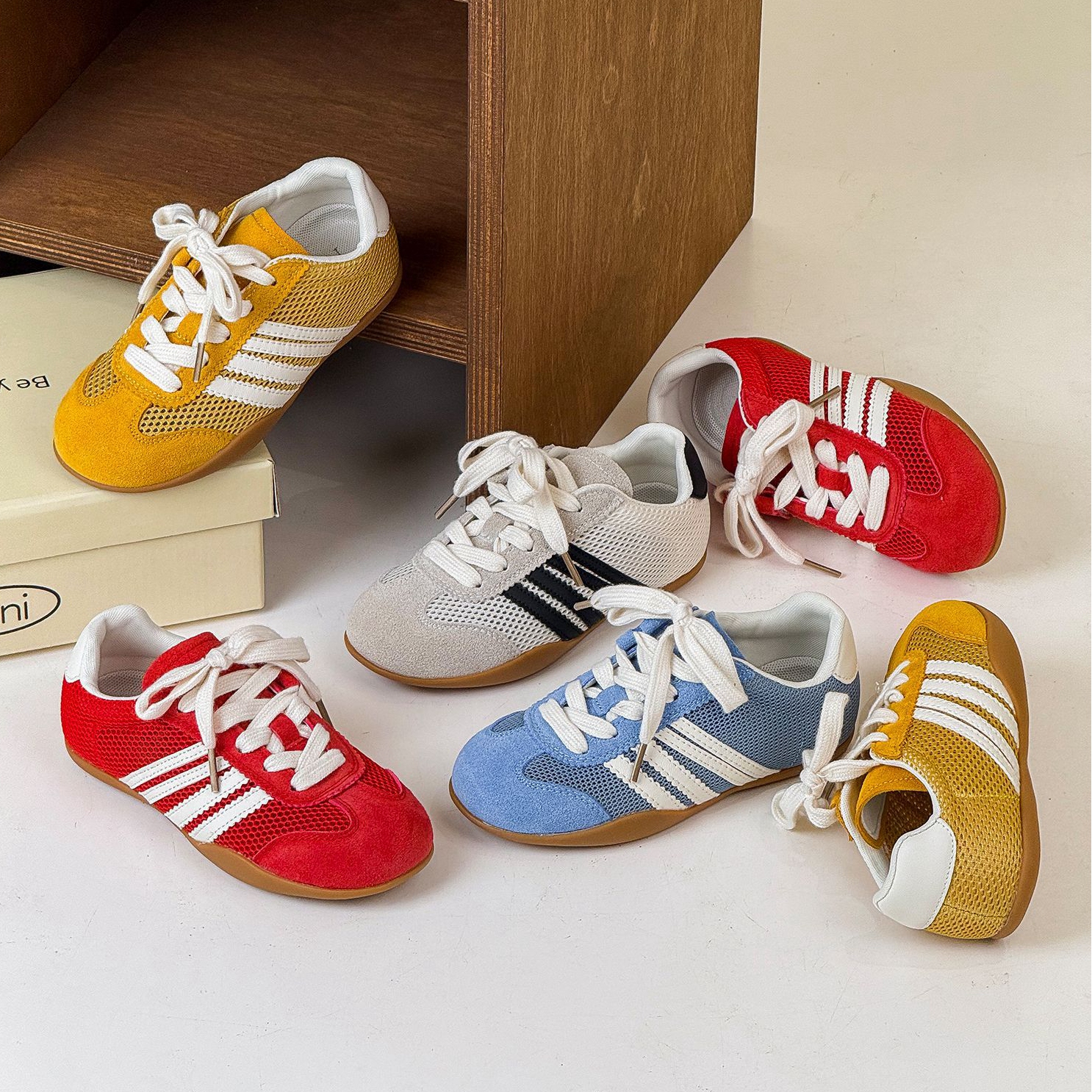 儿童运动鞋透气网面网鞋阿甘鞋