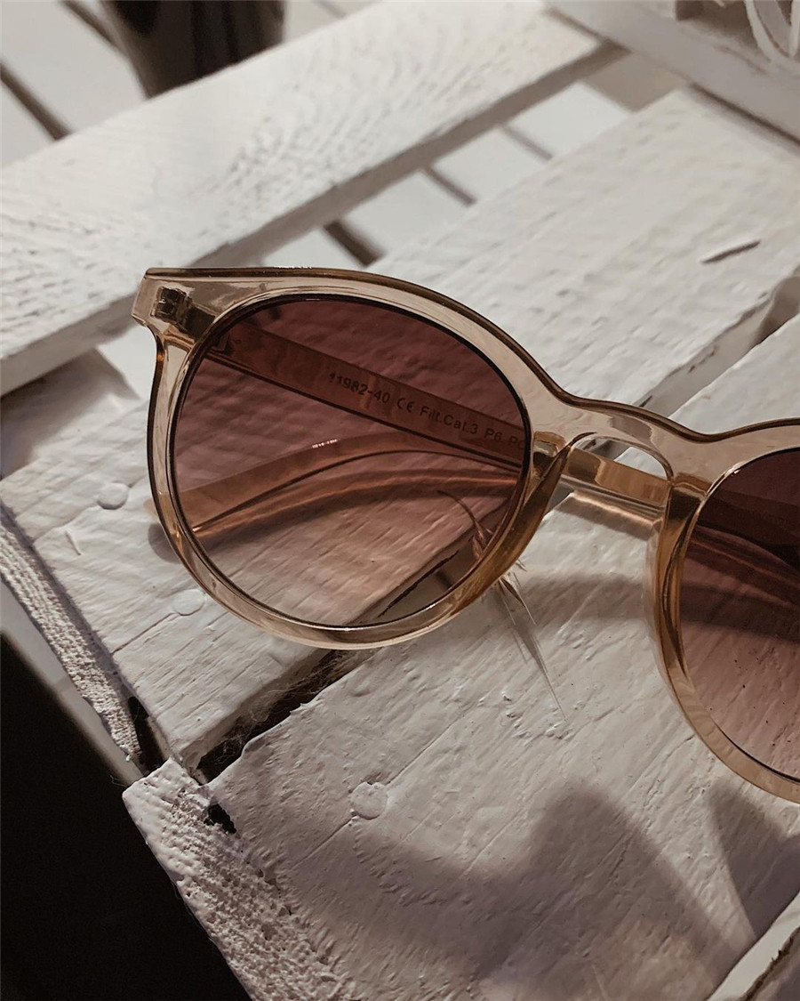 美国潮流单~外贸 茶色百搭透明太阳镜 经典防紫外线墨镜男女可戴,ZIPPO/瑞士军刀/眼镜,太阳眼镜,淘宝优惠券,粉丝福利购,淘宝优惠卷