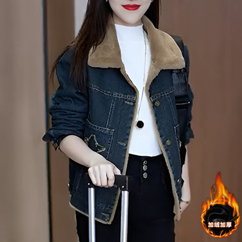 牛仔短外套女士春秋冬季2025年新款加绒加厚今年流行爆款时尚上衣