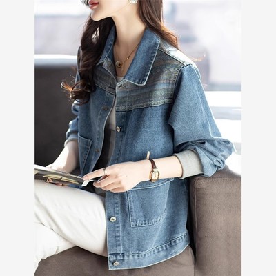 今年流行爆款牛仔短外套