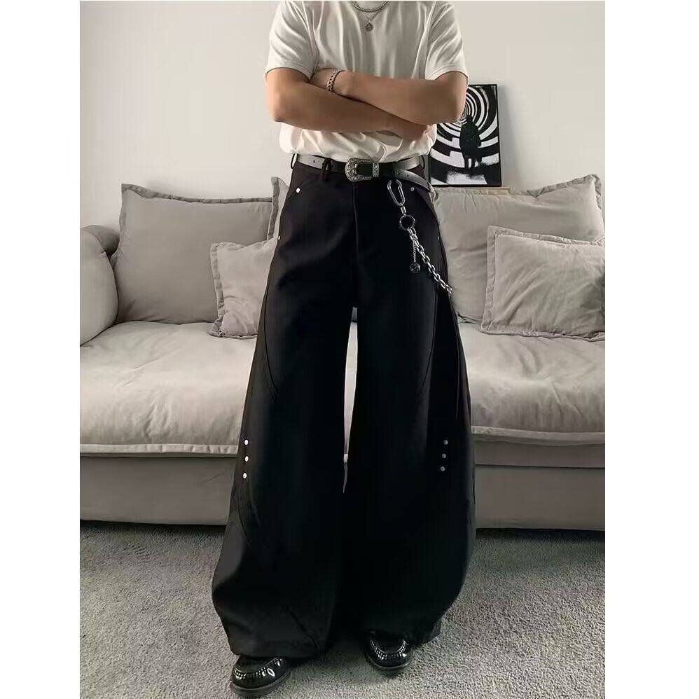 黑色铆钉弯刀西裤男款cleanfit垂感高级感裤子小众直筒宽松阔腿裤图片