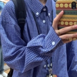 蓝色