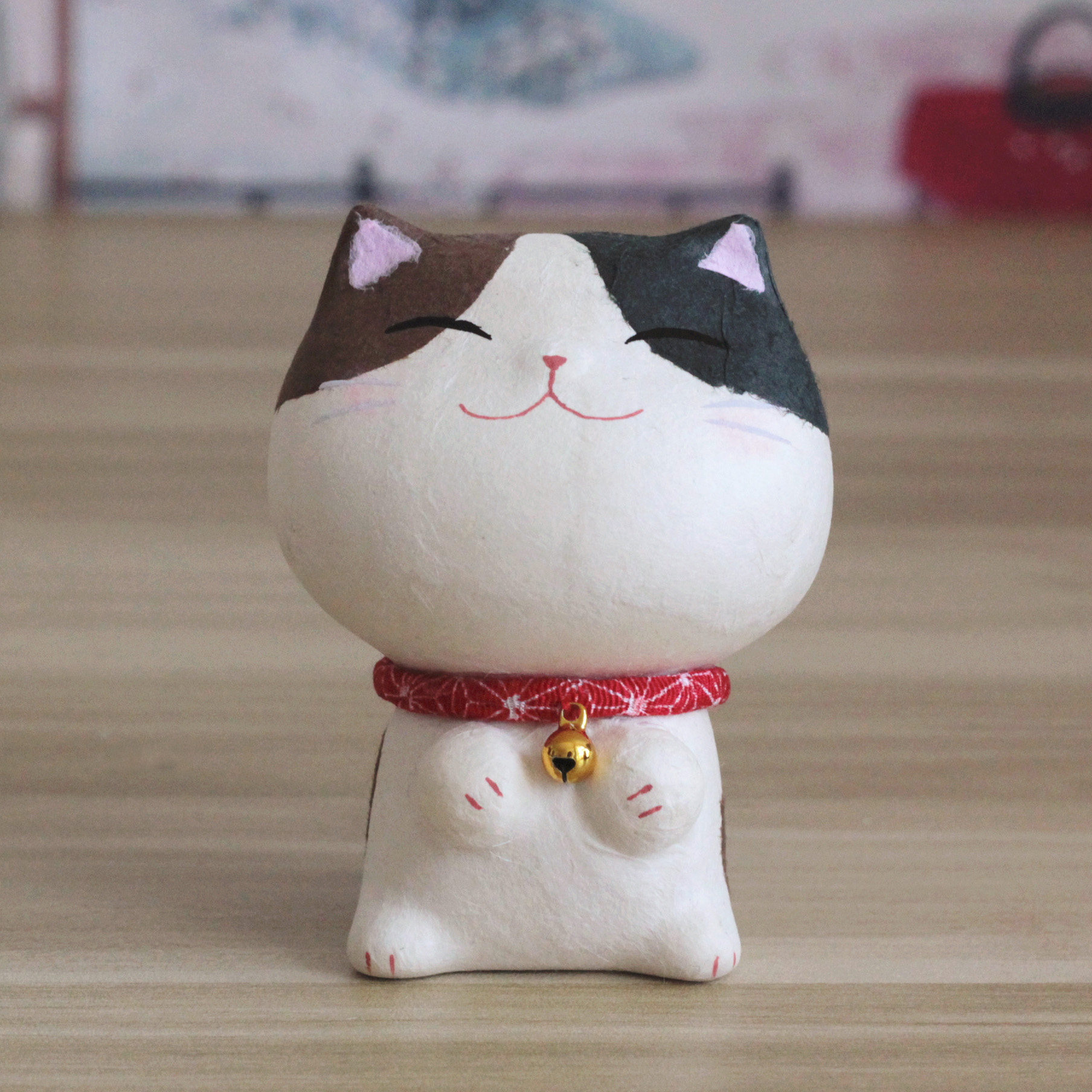 日本京都龙虎作可爱和纸微笑萌猫汽车办公电脑桌面小摆件网红饰品