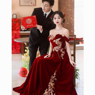一字肩红色敬酒服新娘高级感新中式订婚宴会刺绣礼服秋冬款女回门