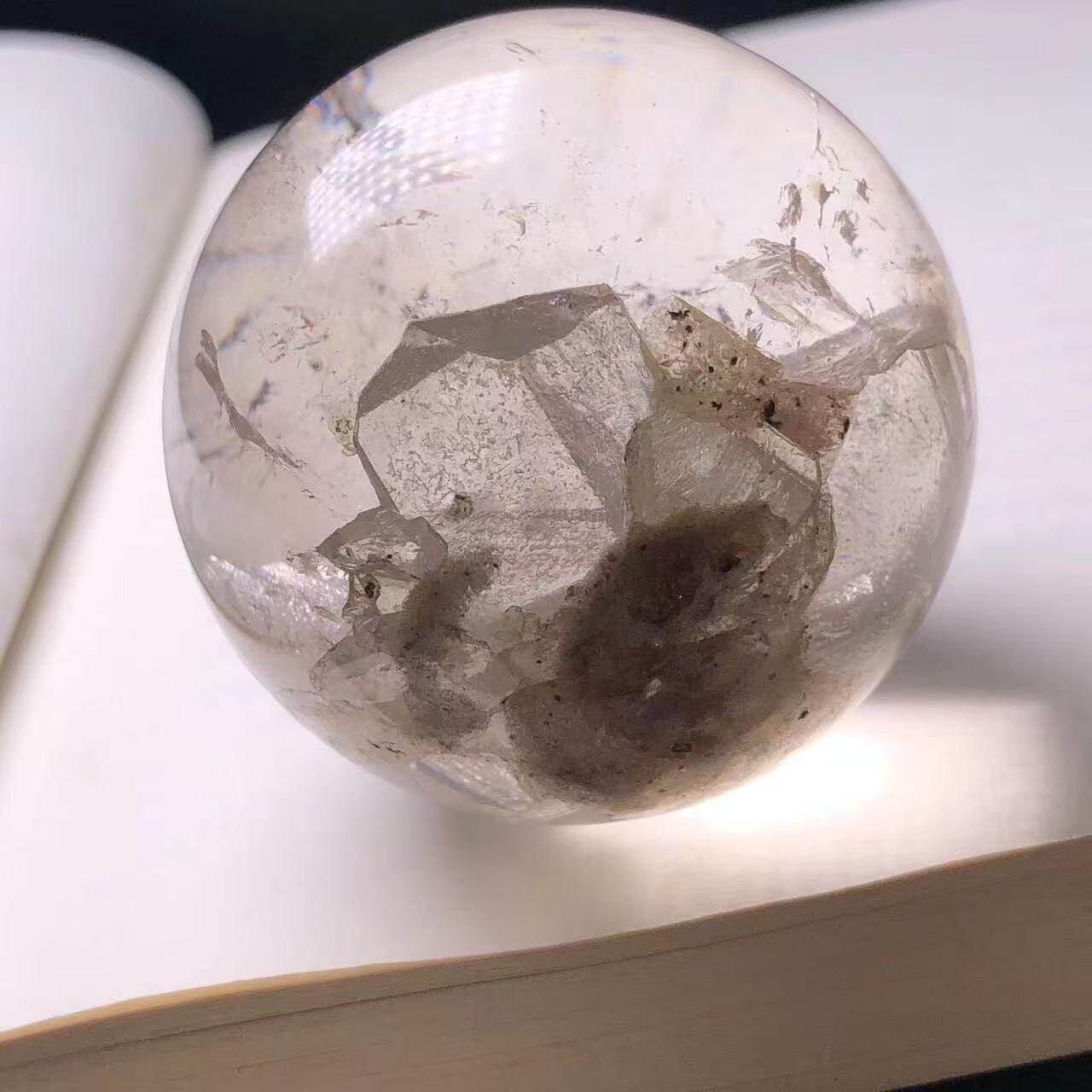 天然晶中晶水晶球摆件