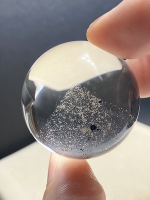 32.7毫米无任何优化老矿福利巴西天然水晶立体云母金字塔把玩